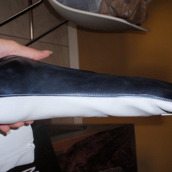 NWT Two Tone B&W Faux Leather Heeled Boots - Picture 6 of 15